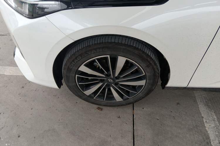 Used CHANGAN NEVO A05 2025 Truly Delicious Edition 70 – Beyond Excellence Left Front Wheel Hub