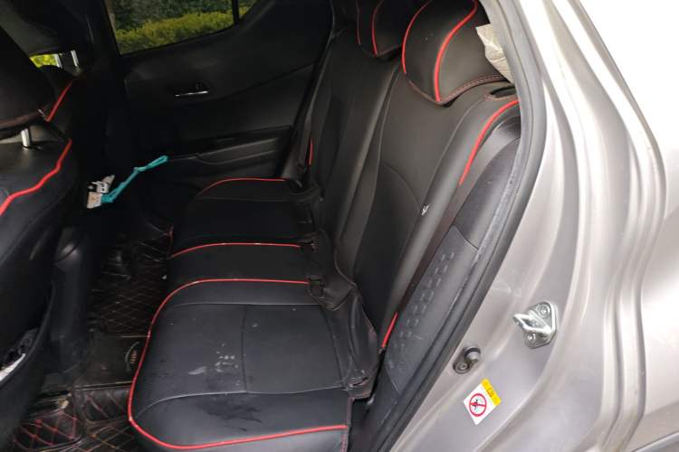 Used Toyota IZOA 2018 2.0L Yidong Version China V Standard