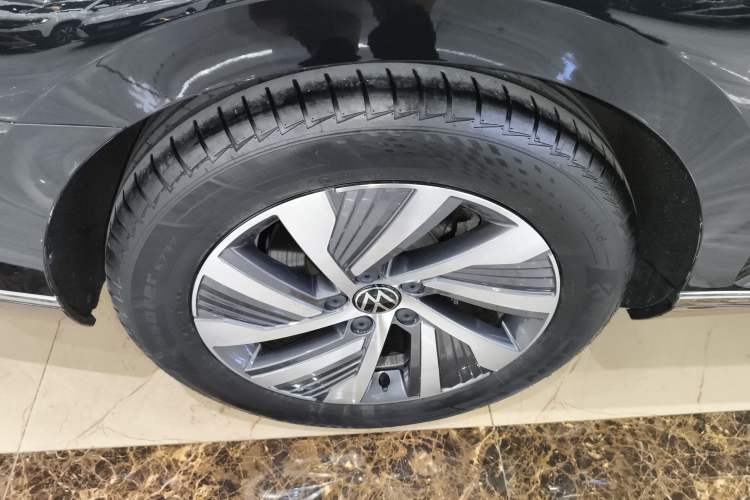 Used Volkswagen Magotan GTE Plug-in Hybrid 2022 GTE Luxury Model