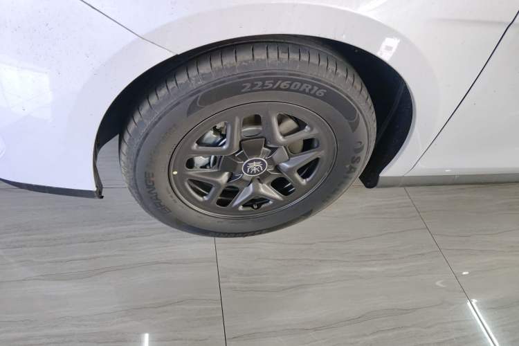 Used BYD Qin PLUS 2025 DM-i Smart Drive 55KM Leading Model
