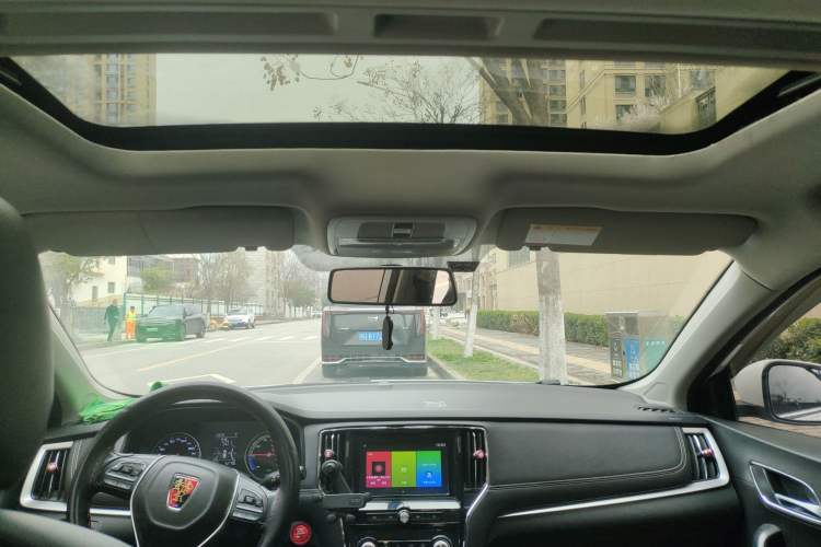 Used Roewe i6 New Energy 2019 PLUS 50T 4G Connected Glory Luxury Edition Headliner