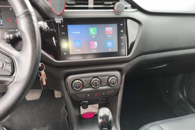 Used Chery Tiggo 3X 2018 1.5L Automatic Luxury Edition Audio And AC Panel