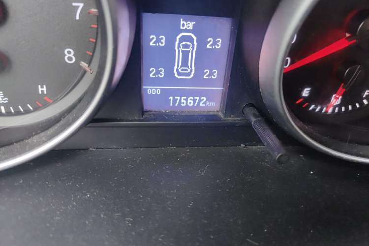 Used Haval H6 2014 Upgraded Model 1.5T Manual Two-Wheel Drive Elite Version
