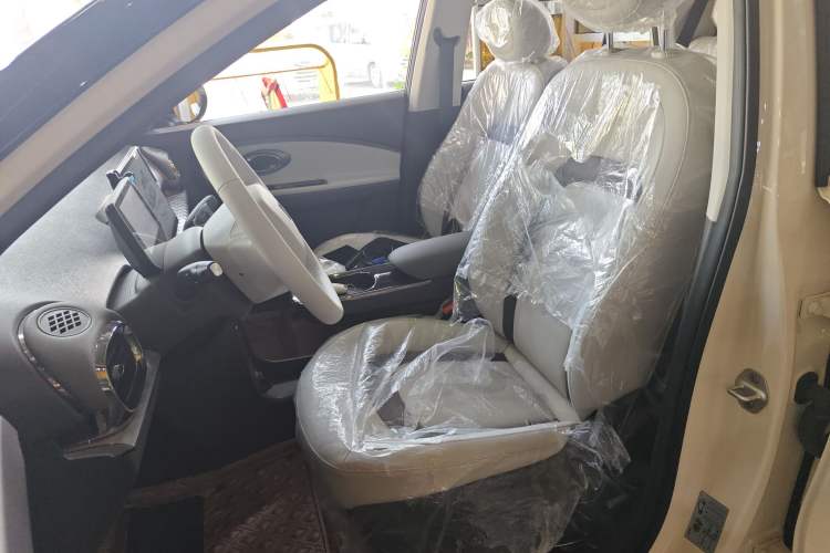 Used JAC Yiwei 3 2024 Beloved Edition 330km Air+