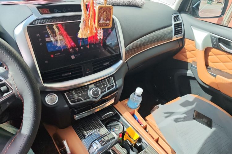 Used Haval H9 2022 2.0T Gasoline 4x4 Premium 5-Seater Audio And AC Panel