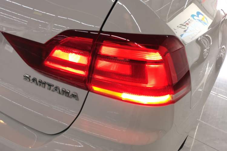 Used Volkswagen Santana 2021 1.5L Automatic Fashion Edition
