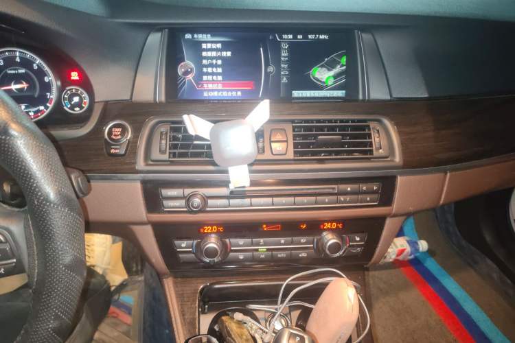 Used BMW 5 Series 2014 525Li Luxury Design Package