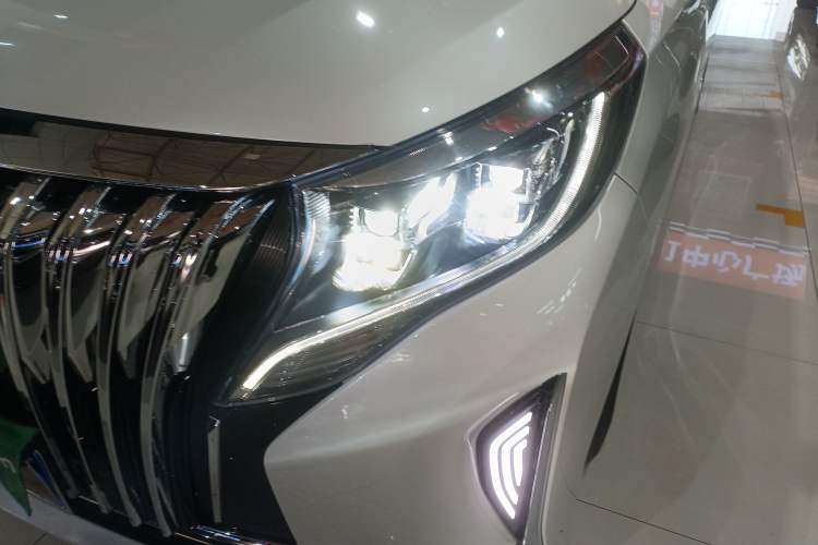 Used GAC Trumpchi M8 2023 Lingxiu Series 390T Luxury Edition