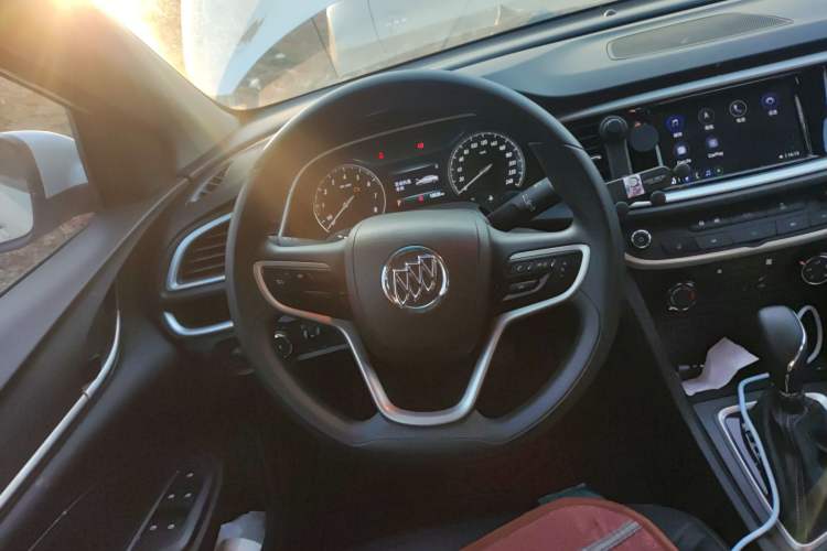 Used Buick GT 2021 Revised Version Flagship 1.5L Automatic Elite Edition Steering Wheel