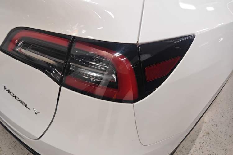 Used Tesla Model Y 2022 Rear-Wheel-Drive Version