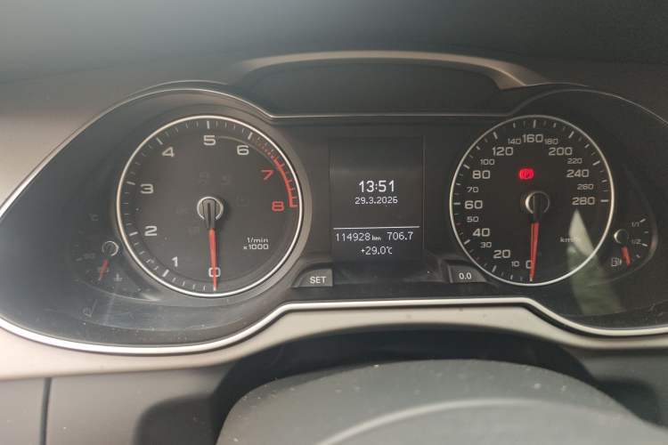 Used Audi A4L 2016 35 TFSI Collector's Edition Automatic Standard Model
