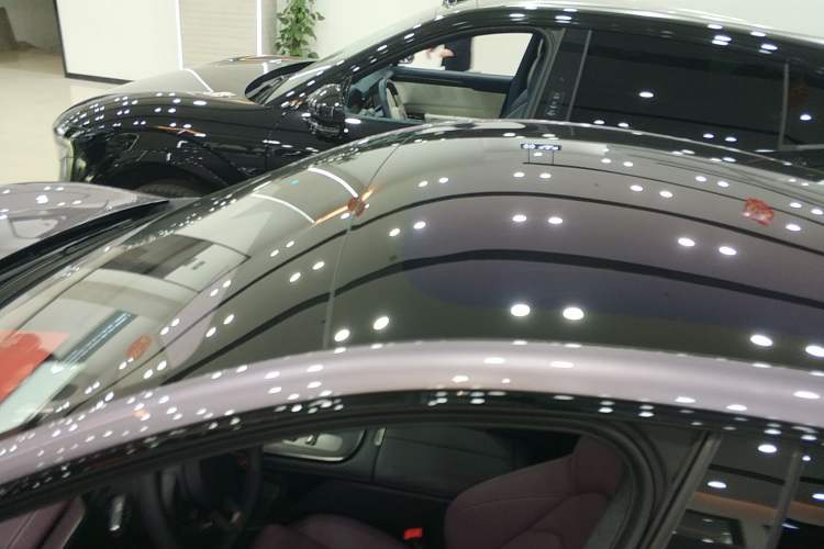 Used Xiaomi Auto SU7 2024 Rear-Drive Long-Range Intelligent Driving Version Roof