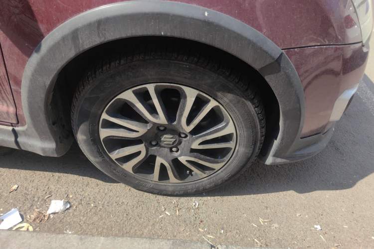 Used Suzuki Swift 2014 1.5L Automatic Fashion Edition
