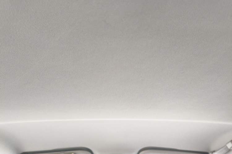 Used Chery Little Ant 2022 Restyled Version Sweet Pink Edition Half-Sugar Version 28.8 kWh 30 kW 301 km Headliner