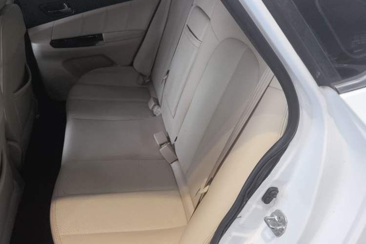 Used CHANGAN Eado 2015 1.6L Automatic Luxury Model Left Rear Seat