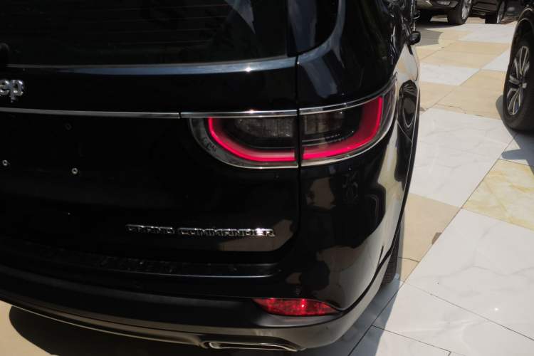 Used Jeep Grand Commander 2018 2.0T Four-Wheel Drive Enjoyment Edition China VI