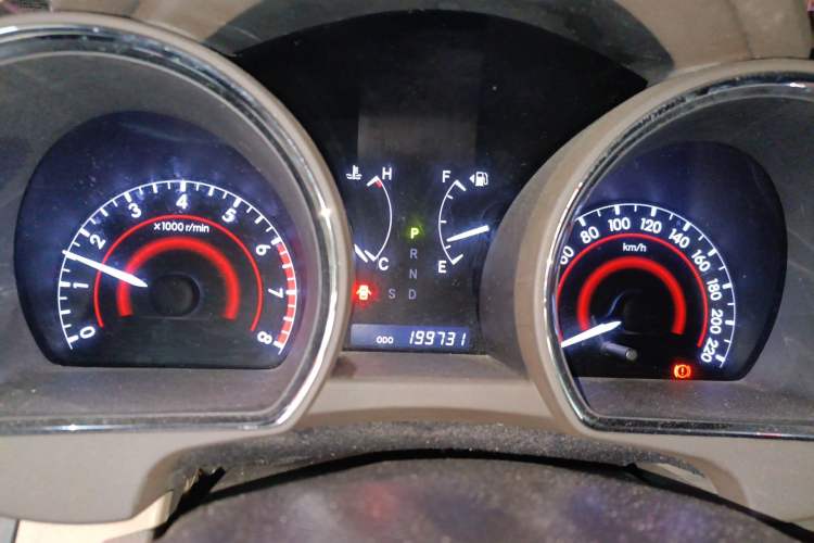 Used Toyota Highlander 2013 2.7L Two-Wheel Drive 5-Seater Purple Gold Edition