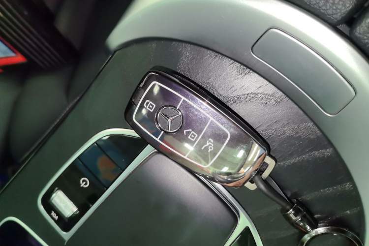 Used Mercedes-Benz C-Class 2020 Restyled C 260 L Sport Edition Interior 1