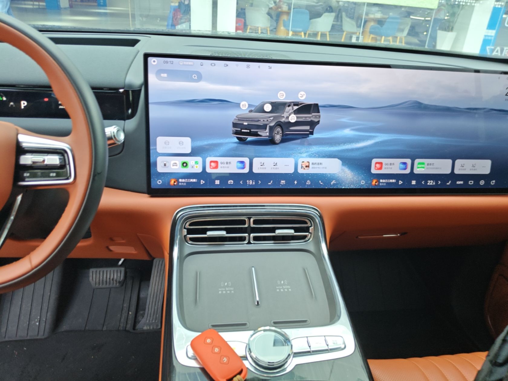 Geely Galaxy M9 2025 Model 210km Four-Wheel-Drive Leading Edition — снимка 15