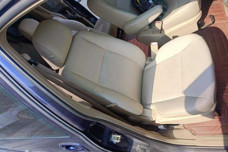 Used Buick GL8 2014 2.4L Classic Edition