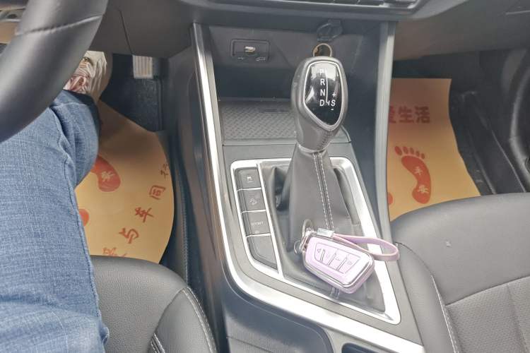 Used Geely Auto Vision X3 2020 1.5L CVT Luxury Model
