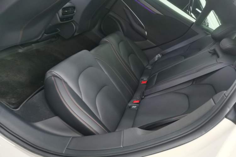 Used Xiaomi Auto SU7 2024 Rear-Drive Ultra-Long Range Advanced Pro-Level Intelligent Driving Version
