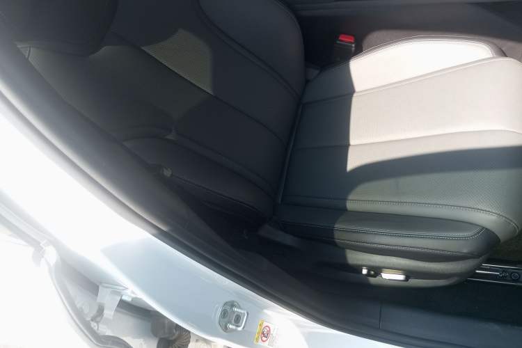 Used BYD Qin L 2024 DM-i 120KM Beyond Model
