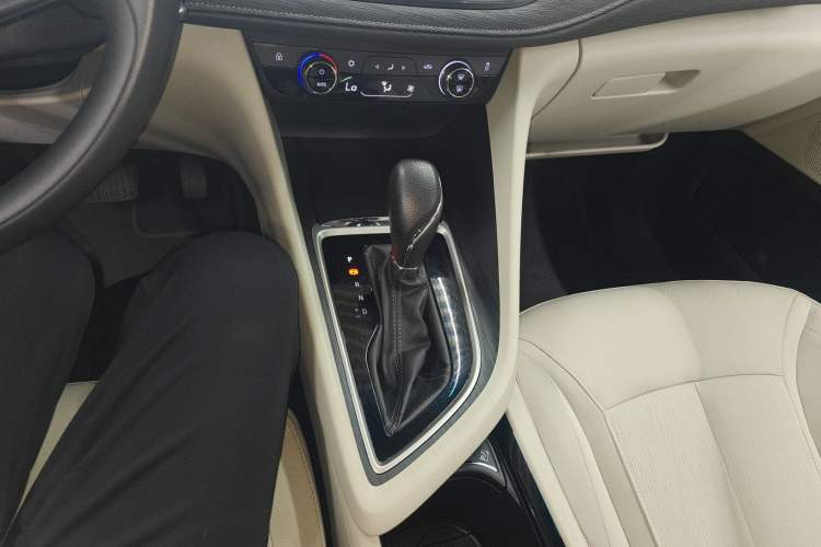 Used Buick GL6 2019 18T 6-Seater Elite Version China VI Standard
