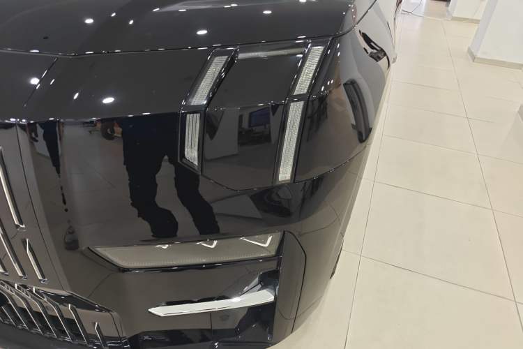 Used Zeekr 009 2022 Revised WE Version Left Front Headlight