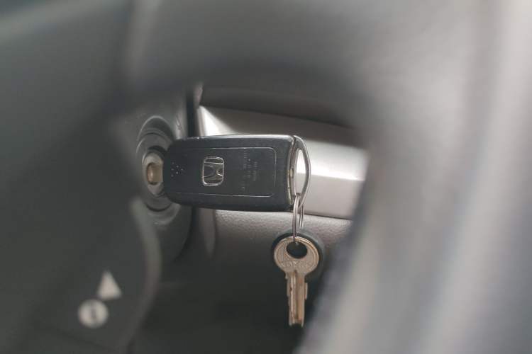 Used Honda CR-V 2013 2.0L 2WD Classic Edition Vehicle Key