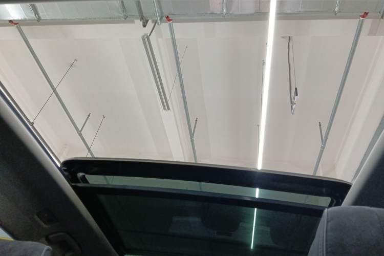 Used Hongqi HS5 2022 Revised Version 2.0T Smart Connect Flagship Edition
