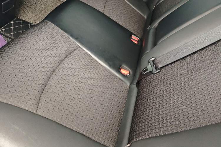 Used Nissan Tiida 2019 1.6L CVT Smart Enjoyment Version China VI Standard
