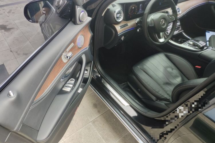 Used Mercedes-Benz E-Class 2016 E 300 L Stylish Model