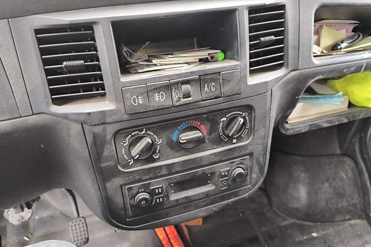 Used Wuling Zhiguang 2020 1.2L Practical Model China VI LSI
