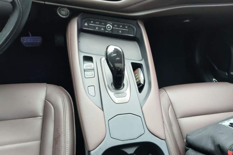 Used Haval F7 2020 2.0T Two-Wheel Drive i-Active