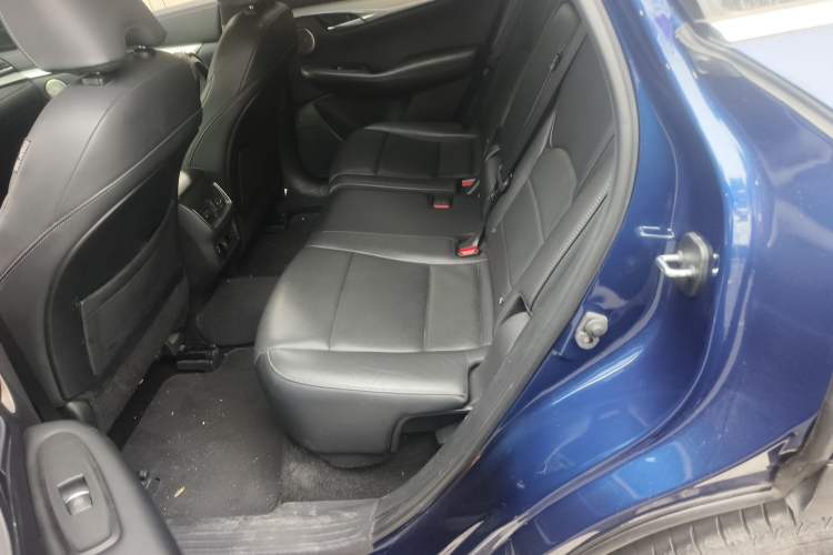 Used Infiniti QX50 2018 2.0T Four-Wheel Drive Smart Edition Left Rear Seat