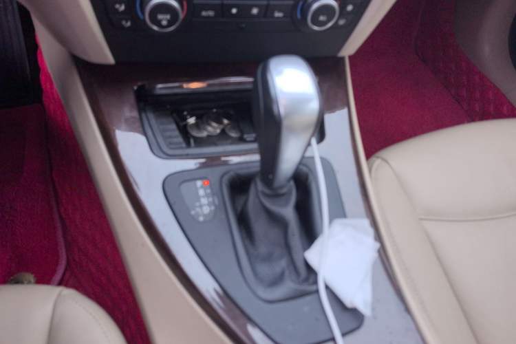 Used BMW 3 Series 2011 320i Sport Edition
