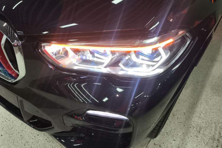 Used BMW X5 2020 xDrive40i Luxury Model with M Sport Package
