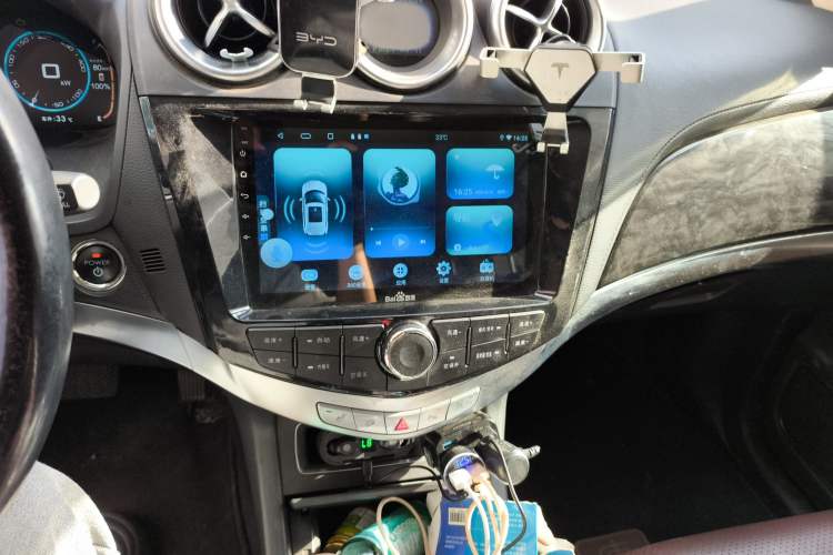 Used BYD Tang New Energy 2015 2.0T Four-Wheel-Drive Flagship Model