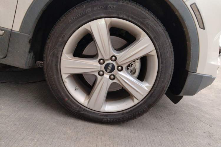 Used Lincoln MKC 2017 2.0T Two-Wheel Drive Deluxe Edition