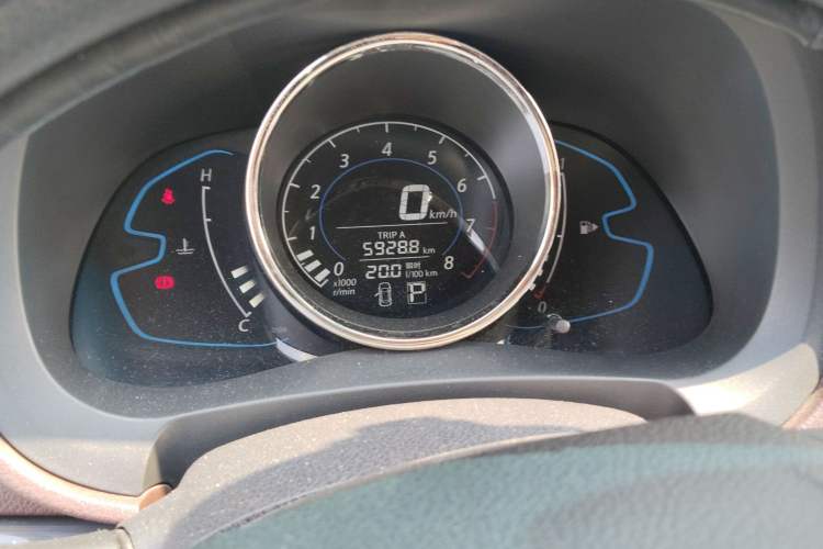 Used Venucia M50V 2017 1.6L XL CVT Luxury Edition
