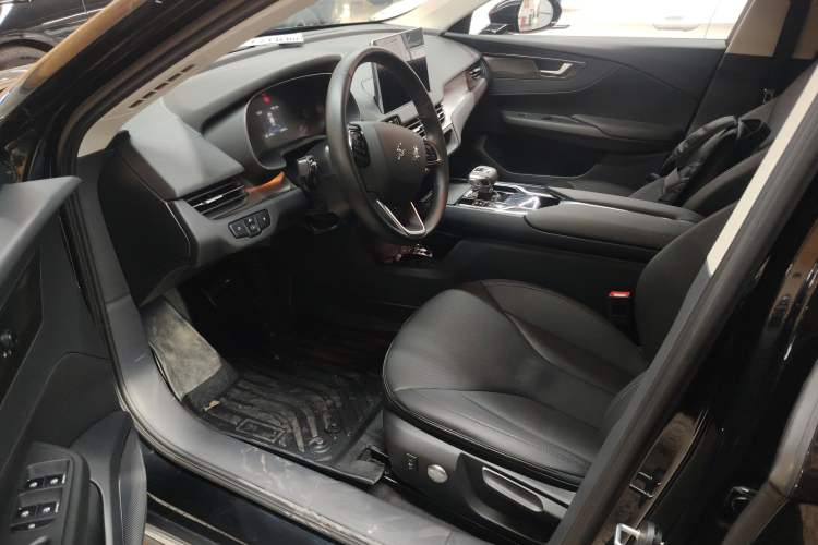 Used Hongqi E-QM5 2021 Charging Version Flagship Edition
