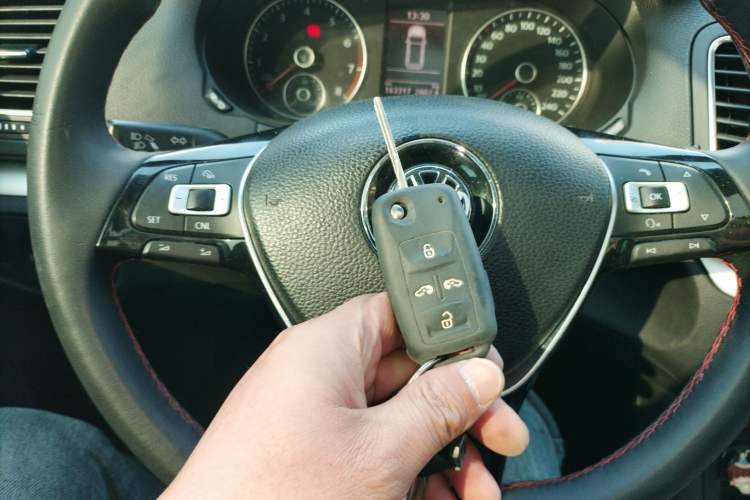 Used Volkswagen Sharan 2016 380TSI Comfort Edition 7-Seater Vehicle Key