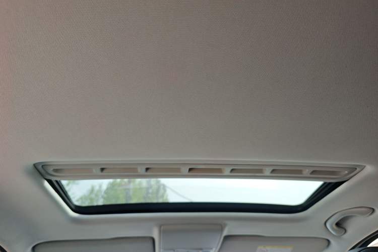 Used Volkswagen Gran Lavida 2017 230TSI DSG Comfort Edition
