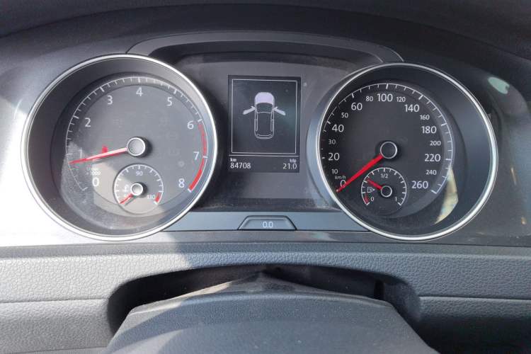 Used Volkswagen Golf 2018 230TSI Automatic Comfort Model
