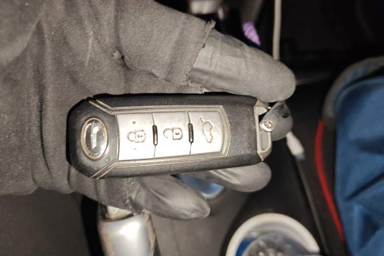 Used GAC Trumpchi GS4 2015 200T G-DCT Elite Edition Vehicle Key