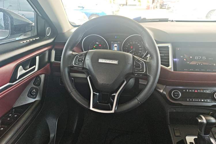 Used Haval H6 Coupe 2018 Red-Label 1.5T Automatic Two-Wheel Drive Ultra-Luxury Model Steering Wheel