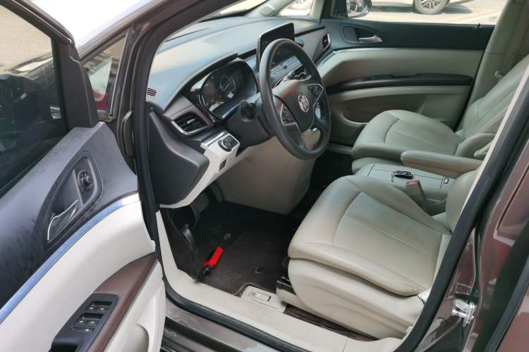 Used Buick GL8 2023 Land Executive Class Smart Enjoyment Model