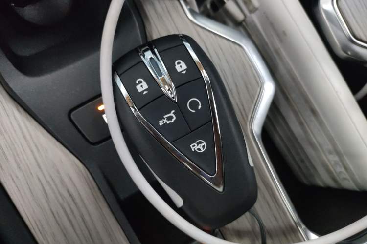 Used CHANGAN X7 PLUS 2024 1.5T Automatic Luxury 7-Seater Interior 1