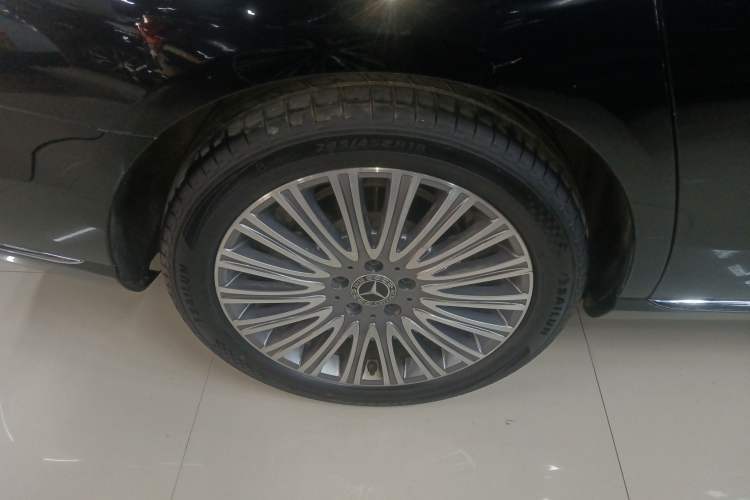 Used Mercedes-Benz E-Class 2020 Facelift E 260 L